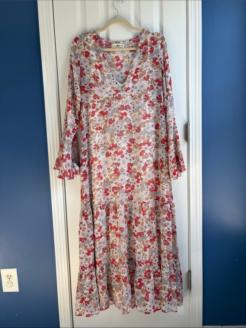 NWOT Natural Life Ditsy Floral Print Boho Maxi Dress Size M